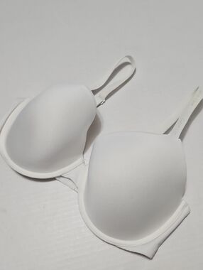 Calvin Klein White Seamless Underwire Bra - Women's Intimates Size 36D